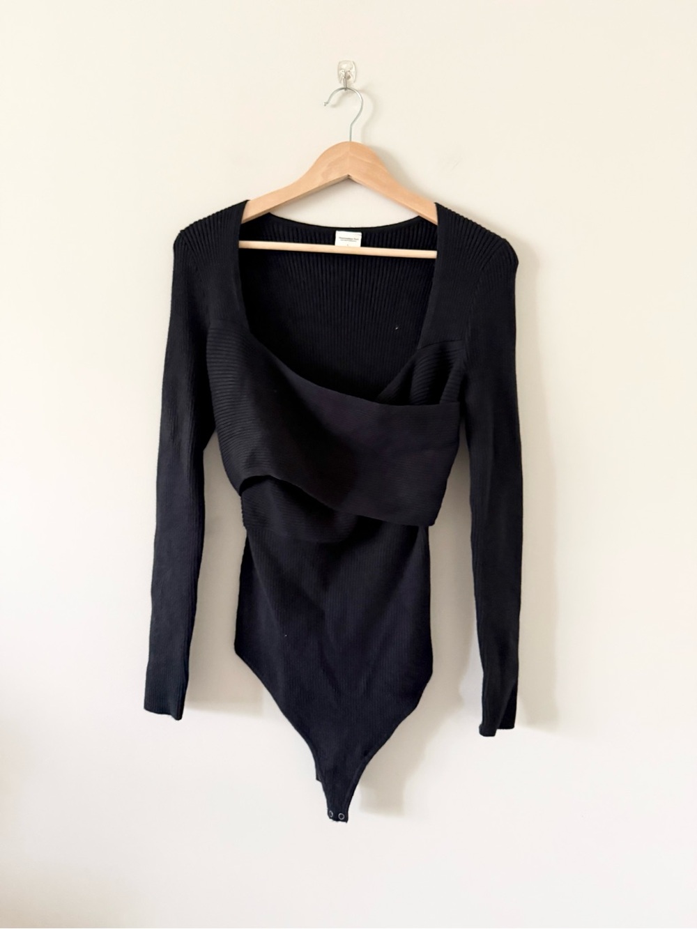 Abercrombie & Fitch Black Ribbed Cross-Front Bodysuit Size L